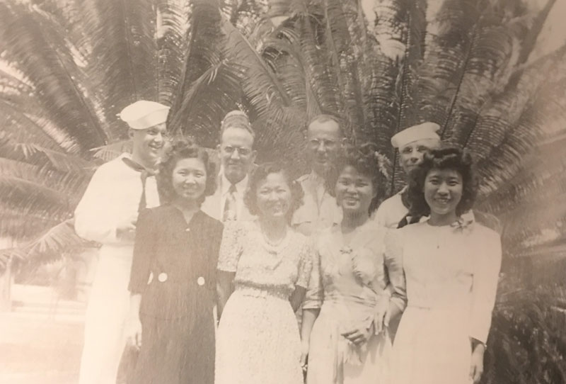 Rev. Peter McKnight (back row, 2nd from left)